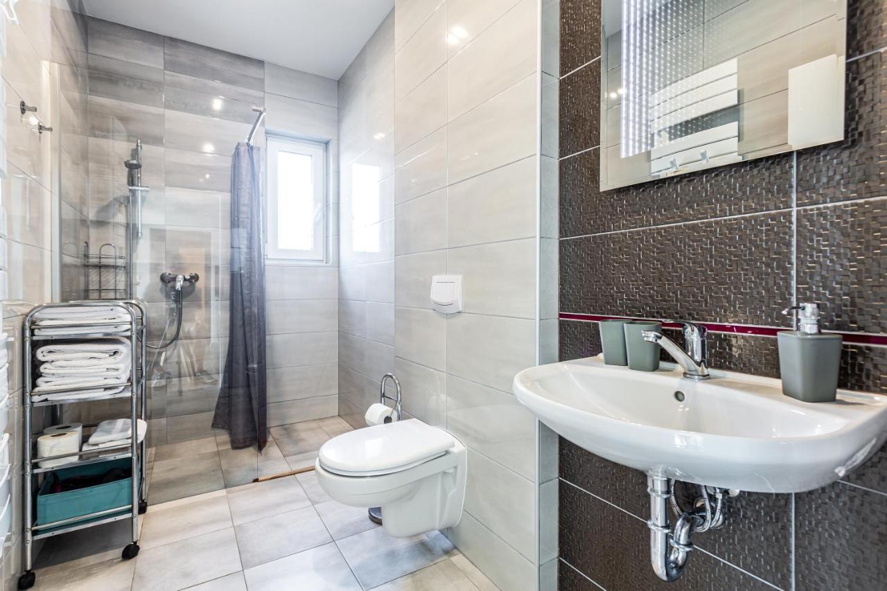 Family Apartments Klinovec โลชนา โปด กลิโนฟเซม ภายนอก รูปภาพ