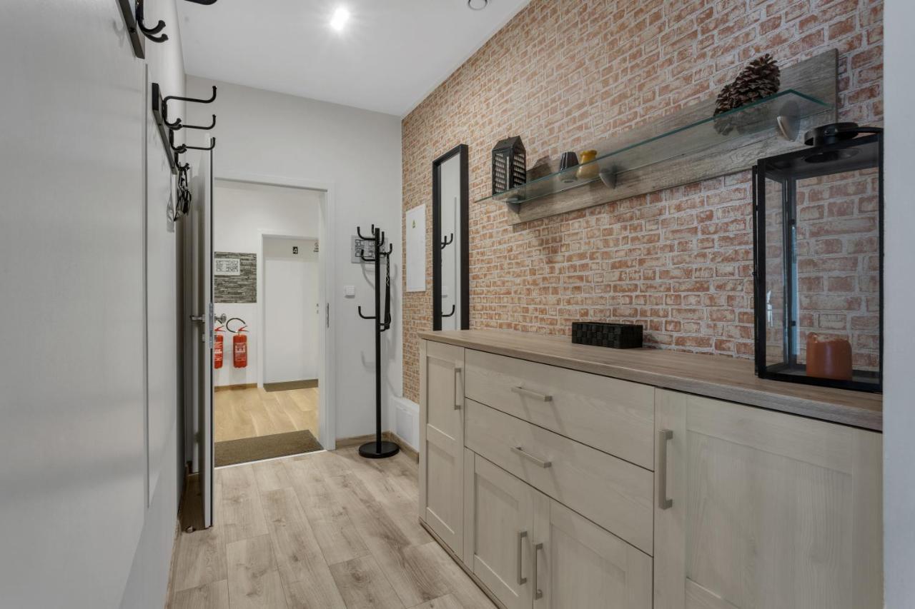 Family Apartments Klinovec โลชนา โปด กลิโนฟเซม ภายนอก รูปภาพ