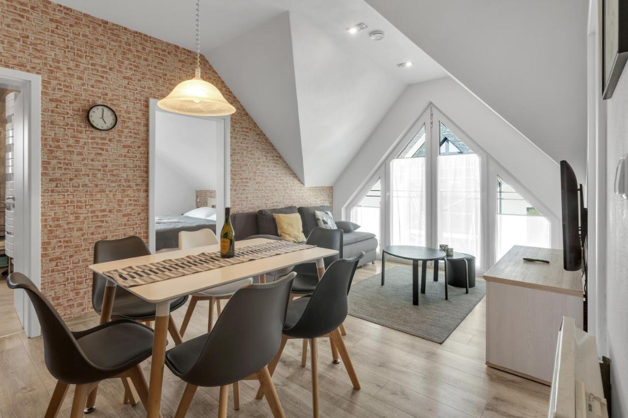 Family Apartments Klinovec โลชนา โปด กลิโนฟเซม ภายนอก รูปภาพ